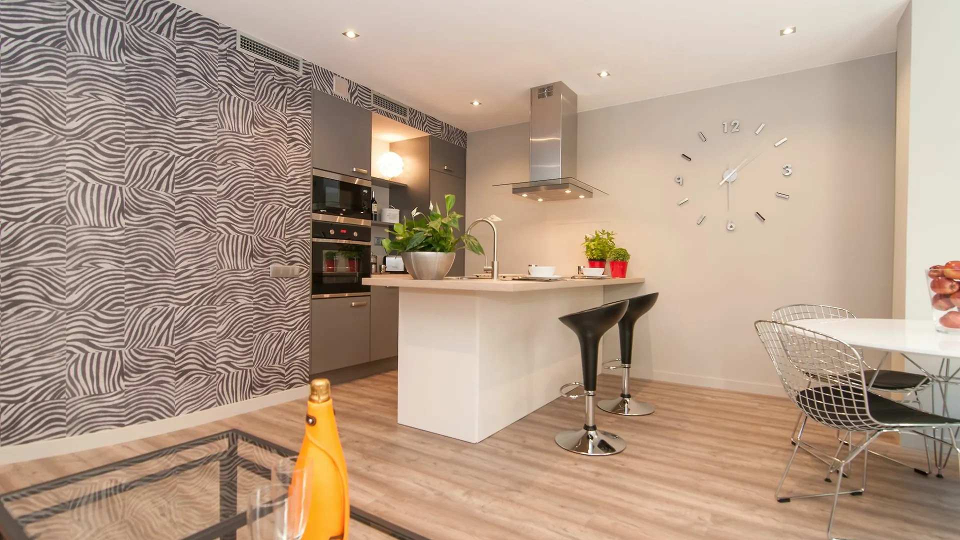 Montaber Apartments - Sagrada Familia Βαρκελώνη Ισπανία